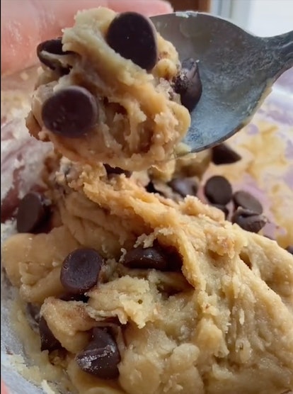 This confetti cookie dough is an edible cookie dough recipe from TikTok.
