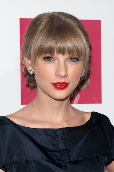 Taylor Swift's 'Red' re-release is coming, so here are the details like release date, new songs comi...